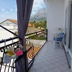 Ivan Διαμέρισμα Μακάρσκα
