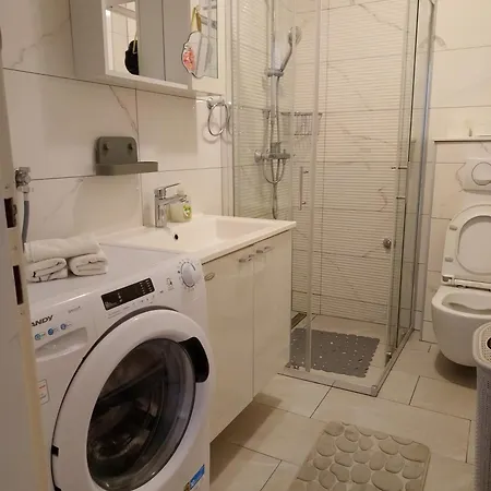 Ivan Apartman